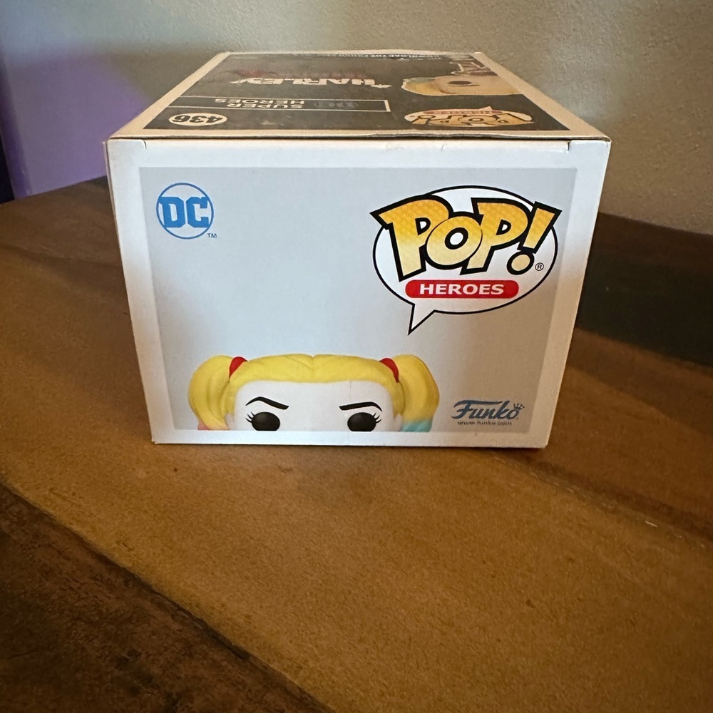 Funko Pop DC Super Heroes Harley Quinn With Belt PX 436 Vinyl Figure - Picture 5 of 6